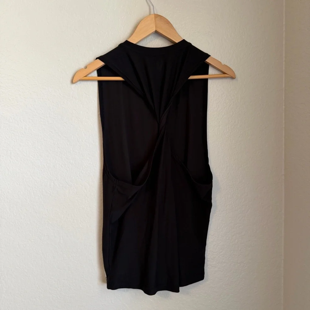 Vuori Trinity Twist Back Racerback Tank Top Black Women’s Size Small - Picture 7 of 9